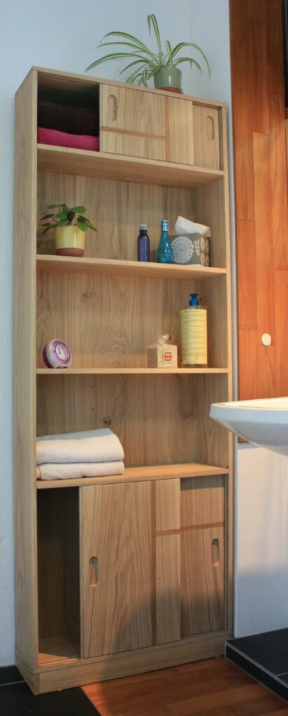 Étagère de salle de bain en chêne massif