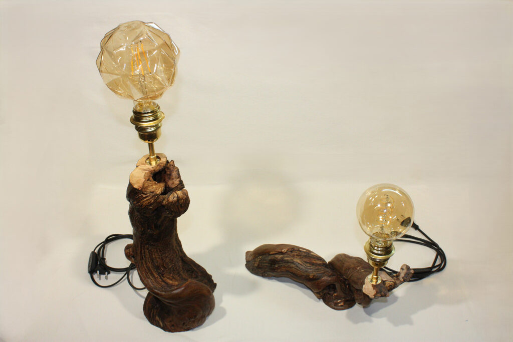 Lampe en cep de vigne