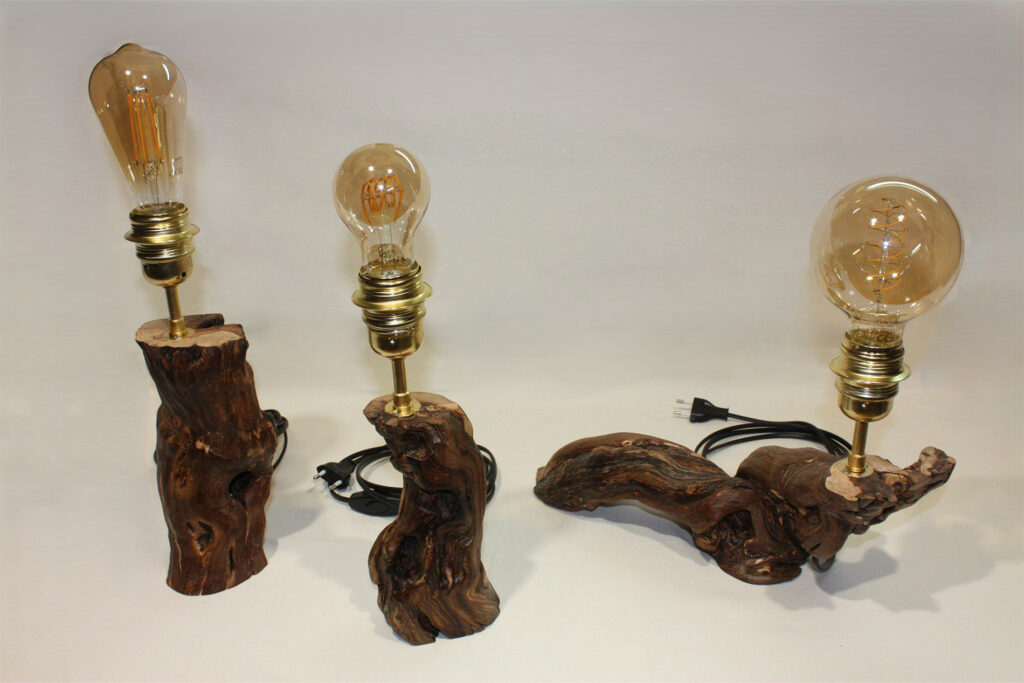 Lampe en cep de vigne
